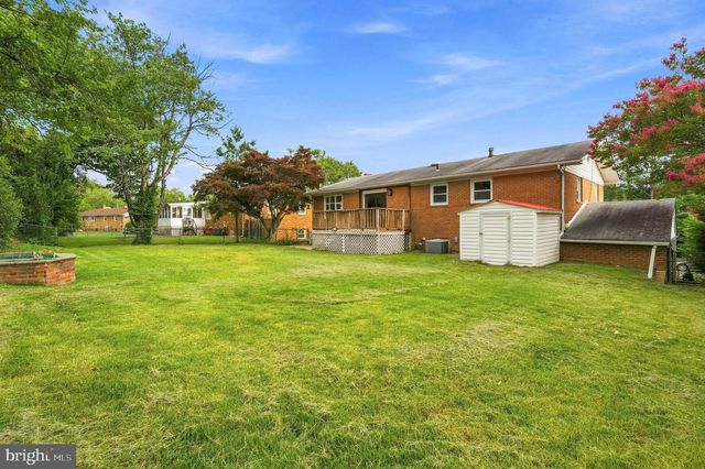 4612 WESTRIDGE PL, Temple Hills, MD 20748