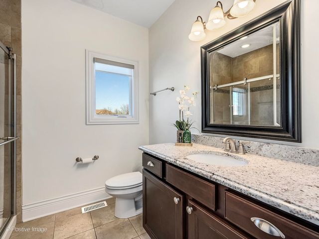 21580 Skyway Drive, Mokena, IL 60448