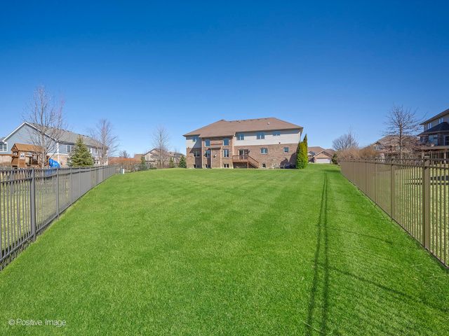 21580 Skyway Drive, Mokena, IL 60448