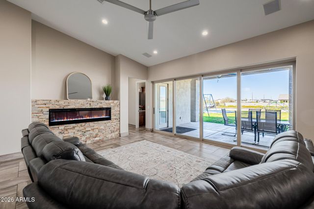 22930 E GALVESTON Street, Mesa, AZ 85212