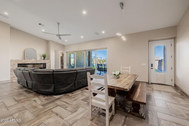 22930 E GALVESTON Street, Mesa, AZ 85212