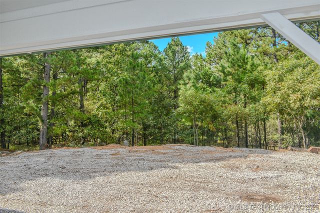 414041 E 1878 Road, Antlers, OK 74523