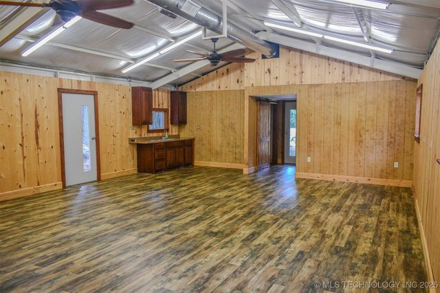 414041 E 1878 Road, Antlers, OK 74523