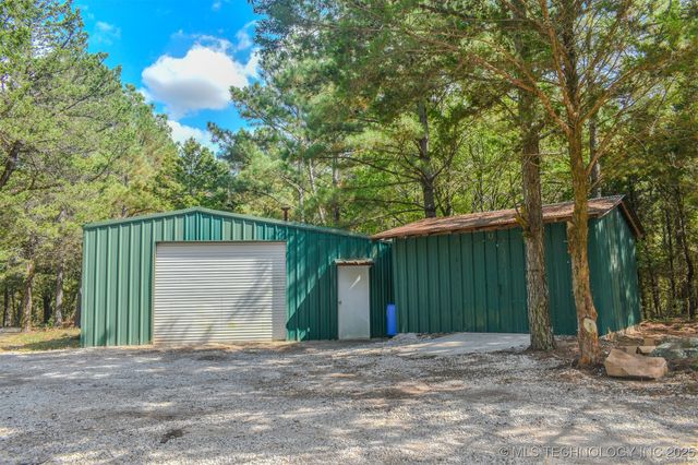 414041 E 1878 Road, Antlers, OK 74523
