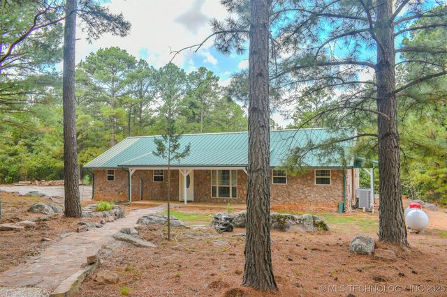 414041 E 1878 Road, Antlers, OK 74523