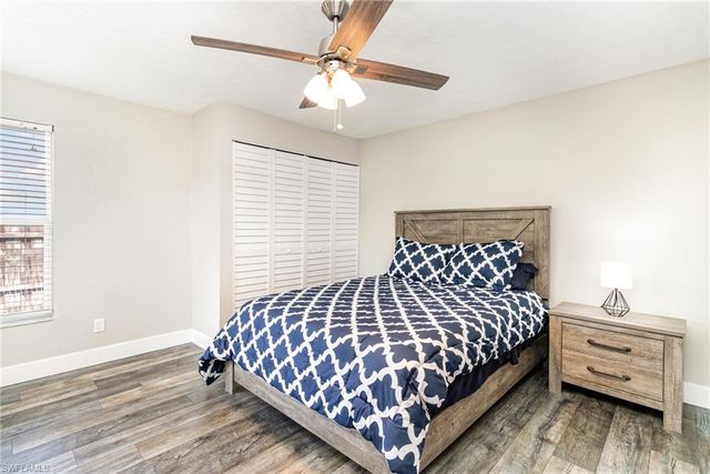 517 98th AVE N, Naples, FL 34108