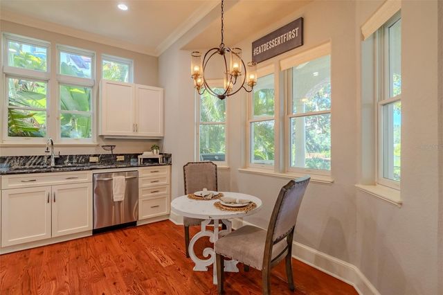 4605 W VASCONIA STREET, Tampa, FL 33629