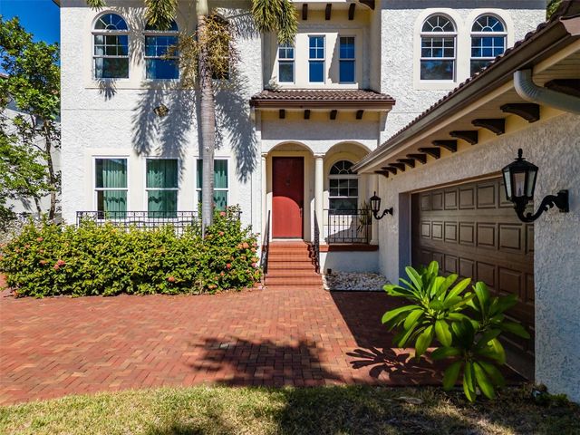 4605 W VASCONIA STREET, Tampa, FL 33629