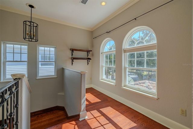 4605 W VASCONIA STREET, Tampa, FL 33629