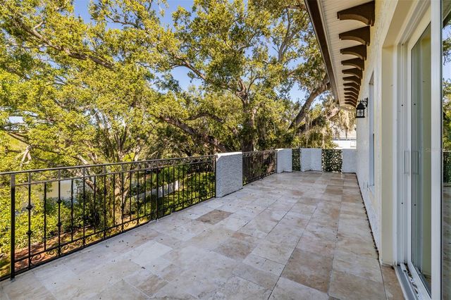 4605 W VASCONIA STREET, Tampa, FL 33629