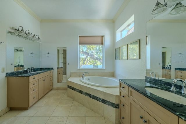 4605 W VASCONIA STREET, Tampa, FL 33629