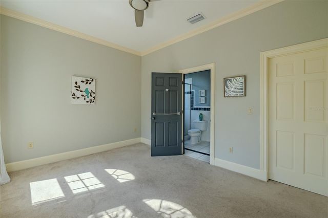 4605 W VASCONIA STREET, Tampa, FL 33629