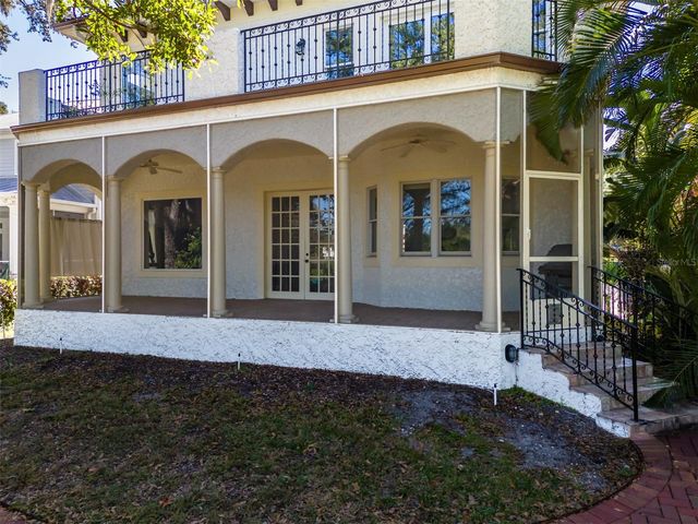 4605 W VASCONIA STREET, Tampa, FL 33629