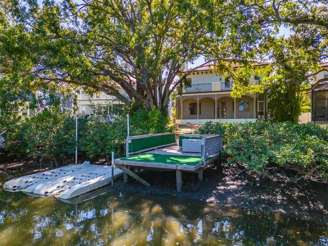 4605 W VASCONIA STREET, Tampa, FL 33629