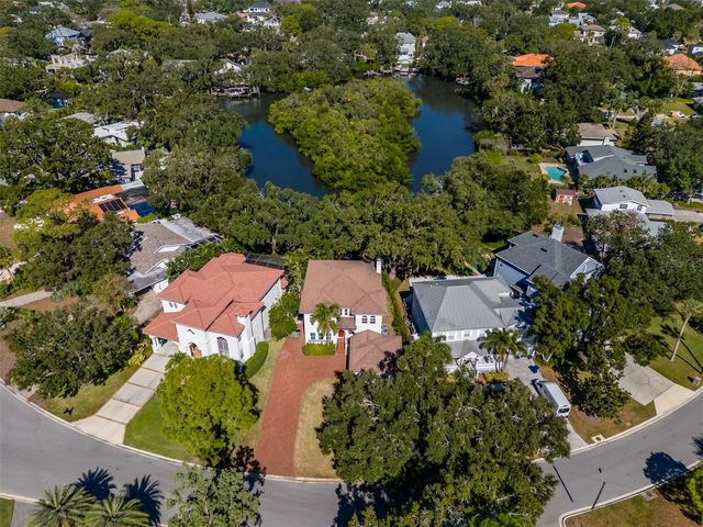 4605 W VASCONIA STREET, Tampa, FL 33629