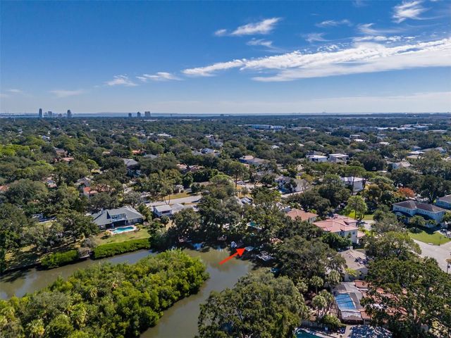 4605 W VASCONIA STREET, Tampa, FL 33629