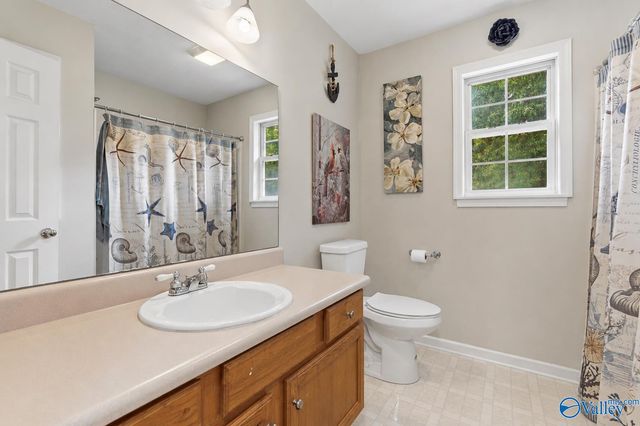 25633 Craft Road, Athens, AL 35613