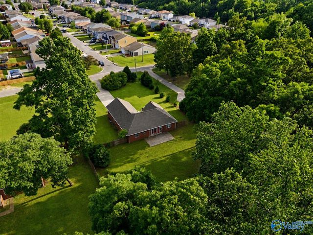 25633 Craft Road, Athens, AL 35613