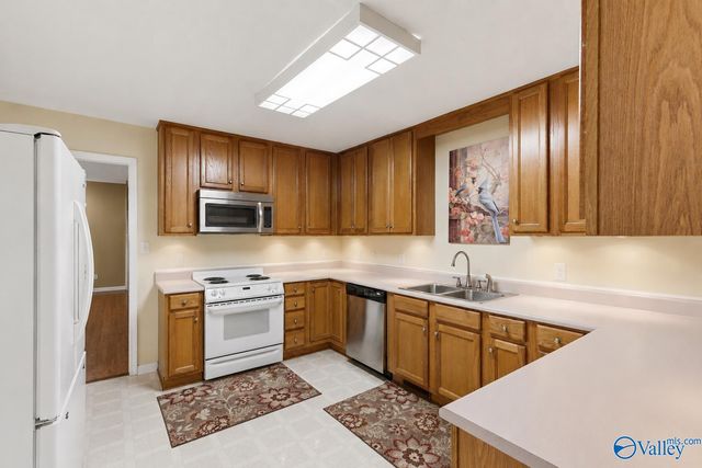 25633 Craft Road, Athens, AL 35613