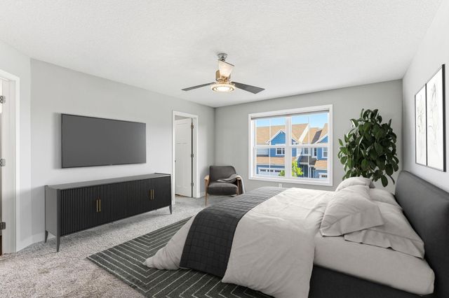 4225 Corn Silk Way, Woodbury, MN 55129