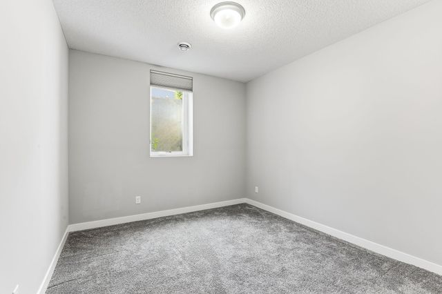 4225 Corn Silk Way, Woodbury, MN 55129