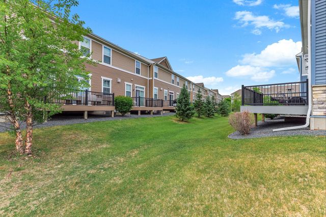 4225 Corn Silk Way, Woodbury, MN 55129