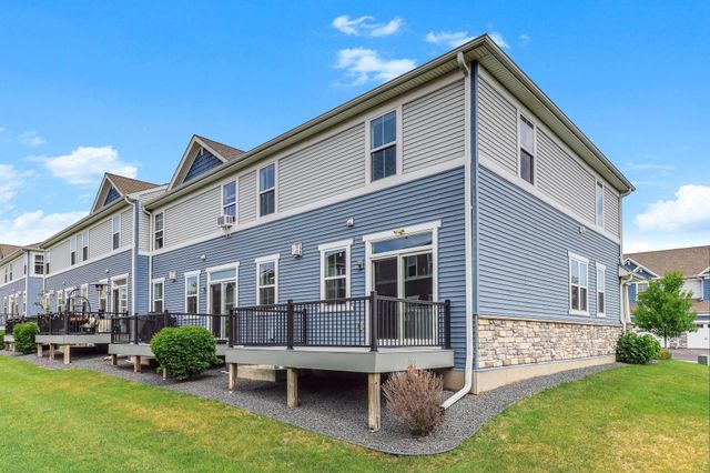 4225 Corn Silk Way, Woodbury, MN 55129