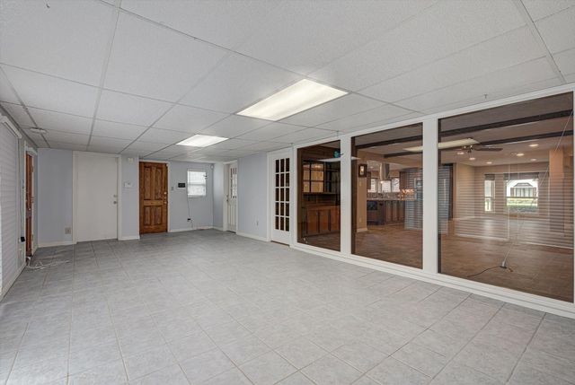 3002 Shadowdale Drive, Houston, TX 77043