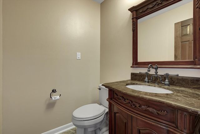 3002 Shadowdale Drive, Houston, TX 77043