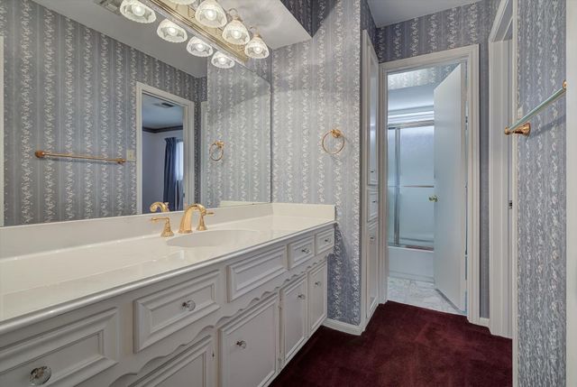 3002 Shadowdale Drive, Houston, TX 77043