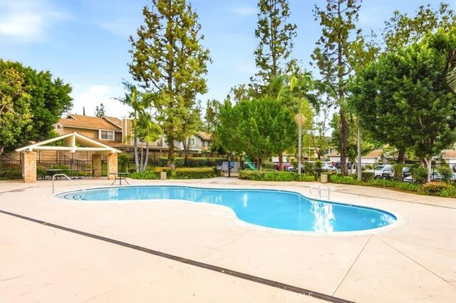 909 Lotus Circle, San Dimas, CA 91773