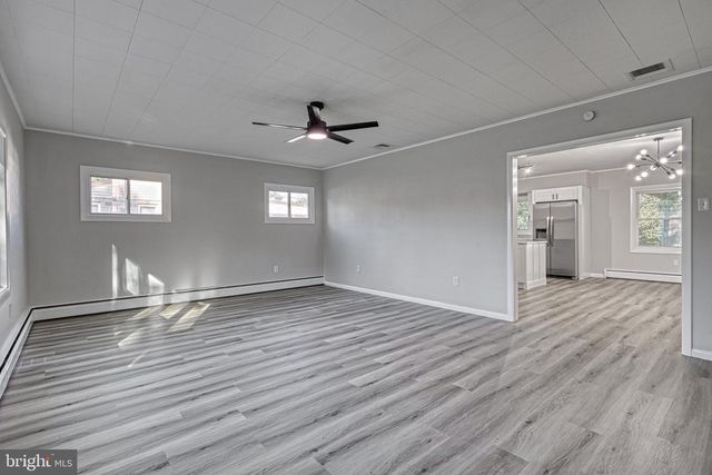 704 GREEN ACRES ST, Mechanicsburg, PA 17055