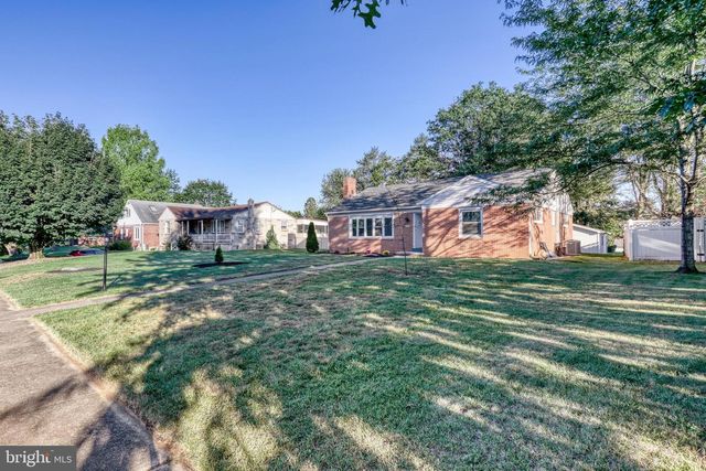 704 GREEN ACRES ST, Mechanicsburg, PA 17055