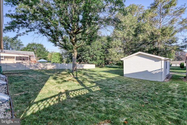 704 GREEN ACRES ST, Mechanicsburg, PA 17055