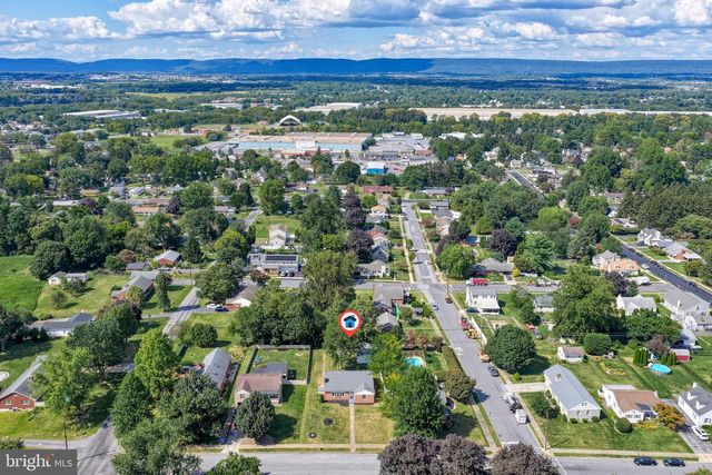 704 GREEN ACRES ST, Mechanicsburg, PA 17055