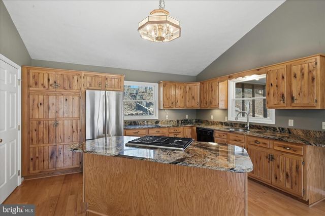 3 RUNNING WATERS WAY, Great Cacapon, WV 25422