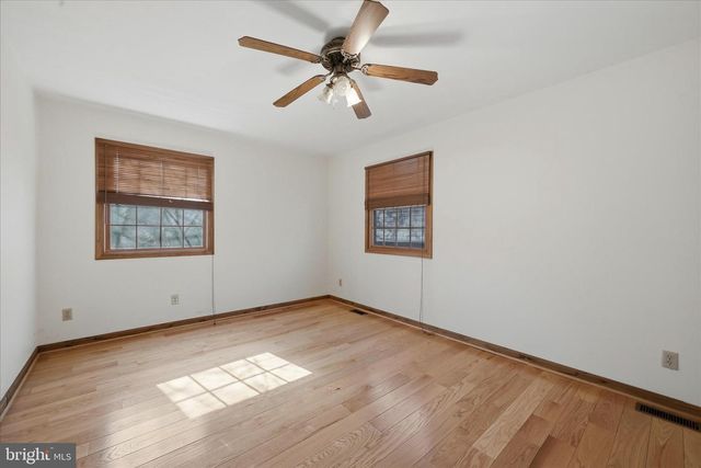 3 RUNNING WATERS WAY, Great Cacapon, WV 25422