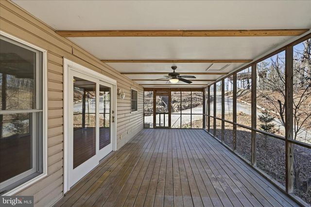 3 RUNNING WATERS WAY, Great Cacapon, WV 25422