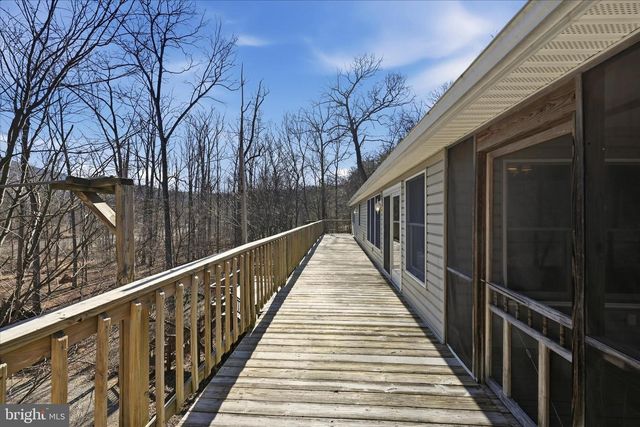 3 RUNNING WATERS WAY, Great Cacapon, WV 25422