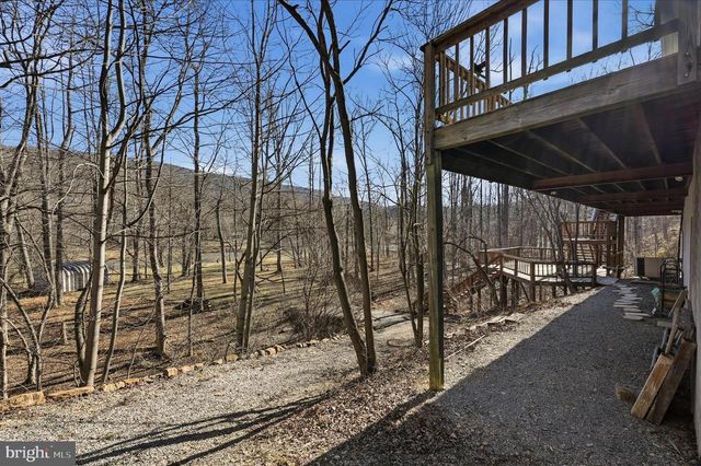 3 RUNNING WATERS WAY, Great Cacapon, WV 25422