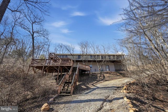 3 RUNNING WATERS WAY, Great Cacapon, WV 25422