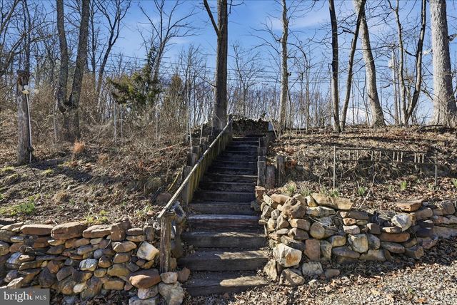 3 RUNNING WATERS WAY, Great Cacapon, WV 25422