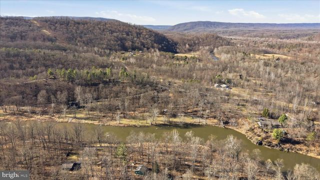 3 RUNNING WATERS WAY, Great Cacapon, WV 25422