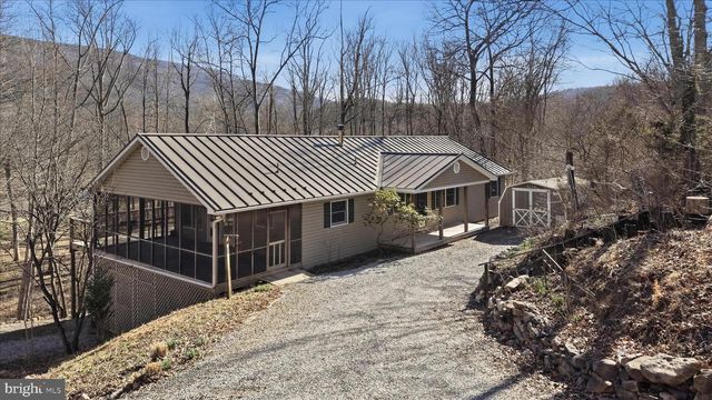 3 RUNNING WATERS WAY, Great Cacapon, WV 25422