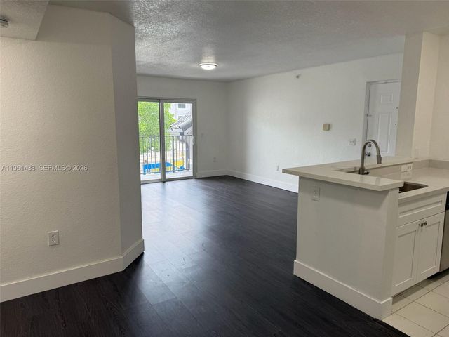 15410 SW 284 ST 8203, Homestead, FL 33033