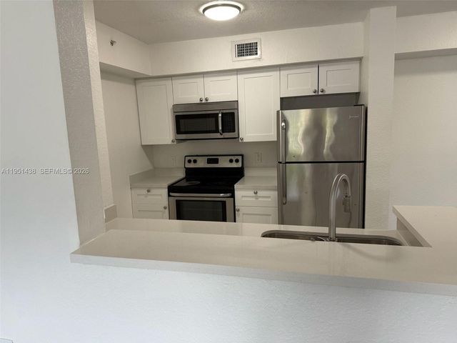 15410 SW 284 ST 8203, Homestead, FL 33033