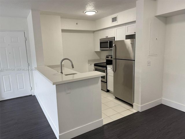 15410 SW 284 ST 8203, Homestead, FL 33033