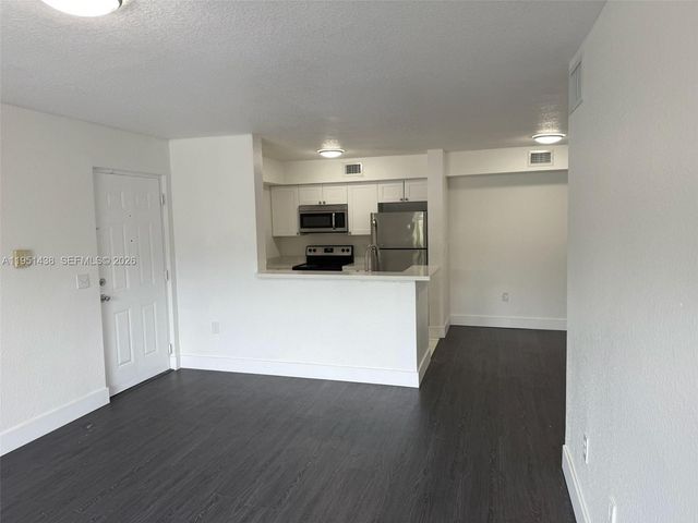 15410 SW 284 ST 8203, Homestead, FL 33033