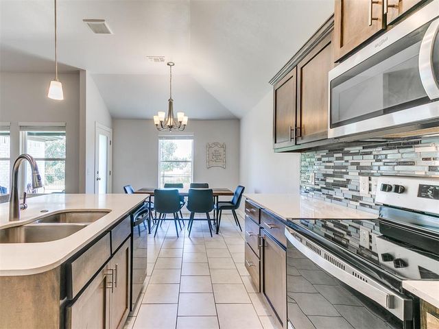 2316 Roca Drive, Edmond, OK 73012