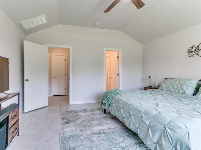 2316 Roca Drive, Edmond, OK 73012